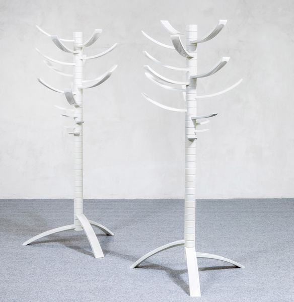 Bruce Tippet : Due appendiabiti orientabili mod. Renna<BR>  - Asta Made in Gavina - Associazione Nazionale - Case d'Asta italiane