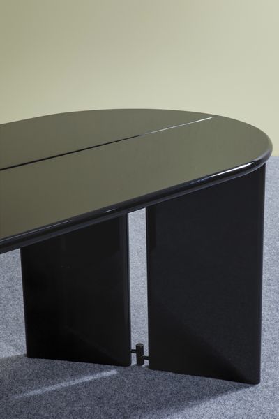 Kazuhide Takahama : Tavolo consolle mod. Antella  - Asta Made in Gavina - Associazione Nazionale - Case d'Asta italiane