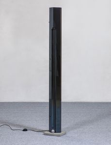 Kazuhide Takahama - Lampada da terra mod. Totem