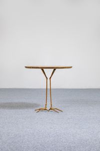 Meret Oppenheim : Tavolo occasionale mod. Traccia  - Asta Made in Gavina - Associazione Nazionale - Case d'Asta italiane