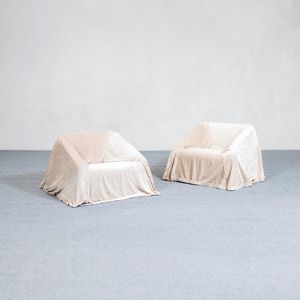 Kazuhide Takahama - Due poltrone mod. Mantilla