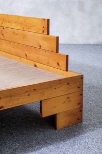 ENZO MARI : Letto matrimoniale mod. Emme  - Asta Made in Gavina - Associazione Nazionale - Case d'Asta italiane