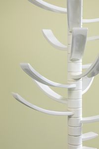 Bruce Tippet : Due appendiabiti orientabili mod. Renna<BR>  - Asta Made in Gavina - Associazione Nazionale - Case d'Asta italiane