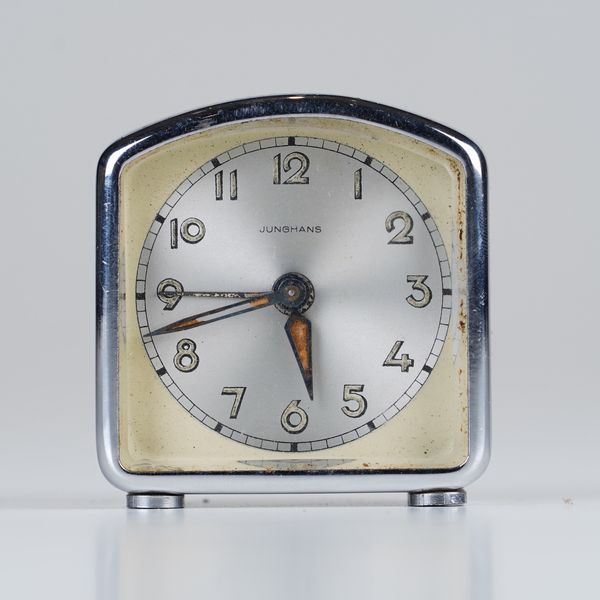 Lotto di 5 svegliette diverse (Veglia, Junghans ecc<BR>  - Asta Pendole e orologi - Associazione Nazionale - Case d'Asta italiane