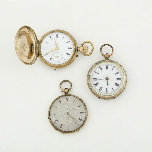 Lotto di tre orologi da taschino con cassa in oro  - Asta Pendole e orologi - Associazione Nazionale - Case d'Asta italiane
