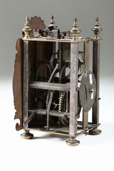 Orologio a lanterna in metallo dipinto, XVII secolo  - Asta Pendole e orologi - Associazione Nazionale - Case d'Asta italiane