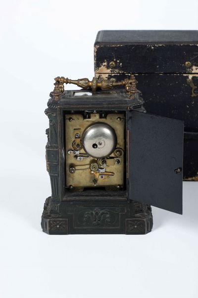 Officielle in custodia  - Asta Pendole e orologi - Associazione Nazionale - Case d'Asta italiane