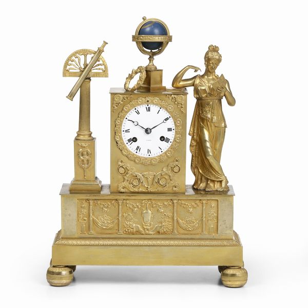 Pendola Carlo X in bronzo dorato L'Astronomia.<BR>Completa di campana. Francia XIX secolo  - Asta Pendole e orologi - Associazione Nazionale - Case d'Asta italiane
