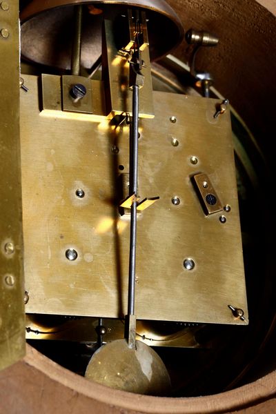 Pendola da muro con quadrante firmato: A. F. Hoyez, horlogere du Roy, a Paris.  - Asta Pendole e orologi - Associazione Nazionale - Case d'Asta italiane