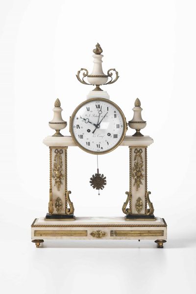 Pendola da tavolo a portico, firma J. Robert & fils, XVIII secolo  - Asta Pendole e orologi - Associazione Nazionale - Case d'Asta italiane