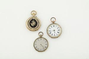 Lotto di tre orologi da taschino con cassa in oro  - Asta Pendole e orologi - Associazione Nazionale - Case d'Asta italiane