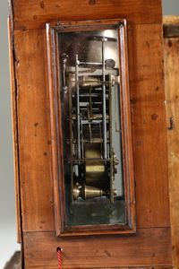 Pendola da tavolo con cassa in legno, XVIII secolo  - Asta Pendole e orologi - Associazione Nazionale - Case d'Asta italiane