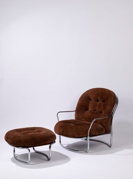 Carlo De  Carli : Poltrona e ottomana  - Asta Design e Arti Decorative - Associazione Nazionale - Case d'Asta italiane