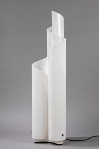 VICO MAGISTRETTI - Mezzachimera