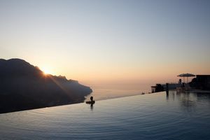 Caruso, a Belmond Hotel - Amalfi (SA)  - Asta PANDOLFINI PER AMICI DI URI - ASTA BENEFICA PER SOSTENERE LA RICERCA SCIENTIFICA UROLOGICA - Associazione Nazionale - Case d'Asta italiane
