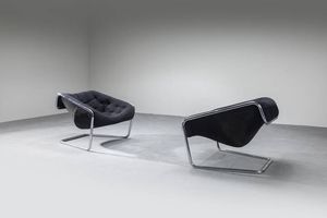 KWOK HOI CHAN - Coppia di poltrone mod. Boxer