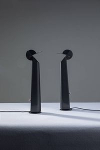 ACHILLE CASTIGLIONI - Coppia di lamapde da tavolo mod. Gibigiana 950 -960