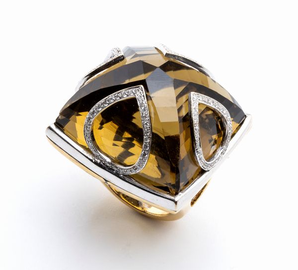 Anello con quarzo verde e diamanti  - Asta Gioielli, orologi, argenti e penne - Associazione Nazionale - Case d'Asta italiane