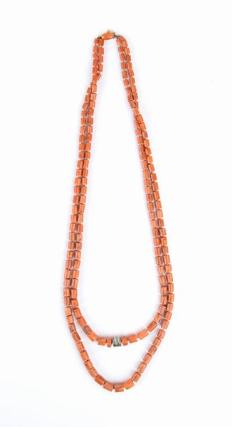 Collana di corallo Mediterraneo  - Asta Gioielli, orologi, argenti e penne - Associazione Nazionale - Case d'Asta italiane
