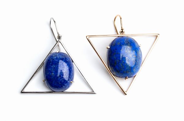 Paio di orecchini in oro e lapislazzuli  - Asta Gioielli, orologi, argenti e penne - Associazione Nazionale - Case d'Asta italiane