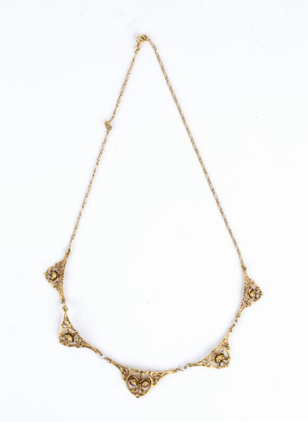 Girocollo liberty in oro con perline e motivi floreali - fine XIX secolo  - Asta Gioielli, orologi, argenti e penne - Associazione Nazionale - Case d'Asta italiane