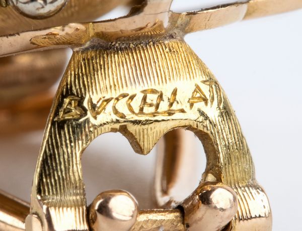 BUCCELLATI: orecchini in tre colori d'oro con perle  - Asta Gioielli, orologi, argenti e penne - Associazione Nazionale - Case d'Asta italiane