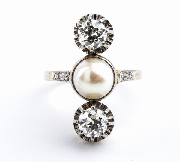 Anello in oro con perla e diamanti - anni '30  - Asta Gioielli, orologi, argenti e penne - Associazione Nazionale - Case d'Asta italiane