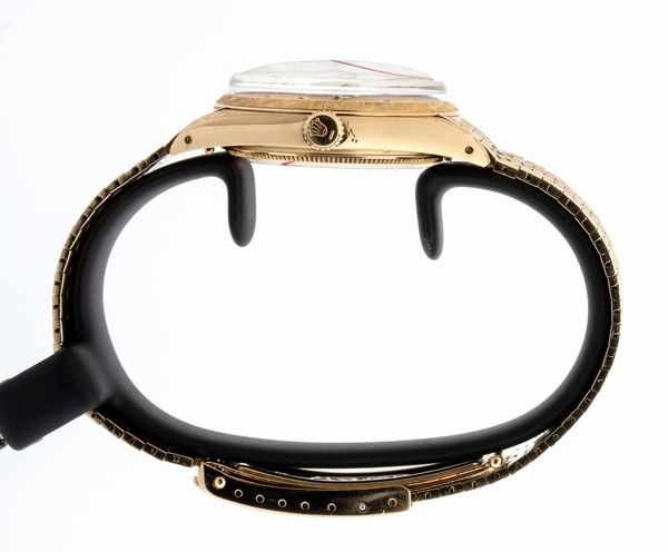 ROLEX Date: raro orologio da polso in oro 18K serie corteccia ref. 1502, 1963  - Asta Gioielli, orologi, argenti e penne - Associazione Nazionale - Case d'Asta italiane