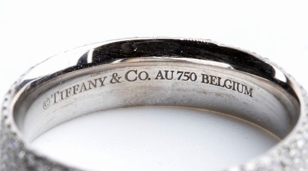 TIFFANY & Co.: anello a fascia con diamanti  - Asta Gioielli, orologi, argenti e penne - Associazione Nazionale - Case d'Asta italiane