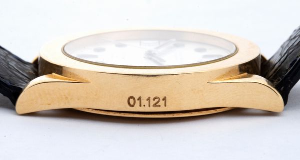 GIANNI BULGARI: orologio da polso uomo in oro 18K  - Asta Gioielli, orologi, argenti e penne - Associazione Nazionale - Case d'Asta italiane