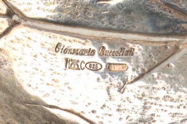 GIANMARIA BUCCELLATI: Ciotola foglia nocciolo in argento  - Asta Gioielli, orologi, argenti e penne - Associazione Nazionale - Case d'Asta italiane
