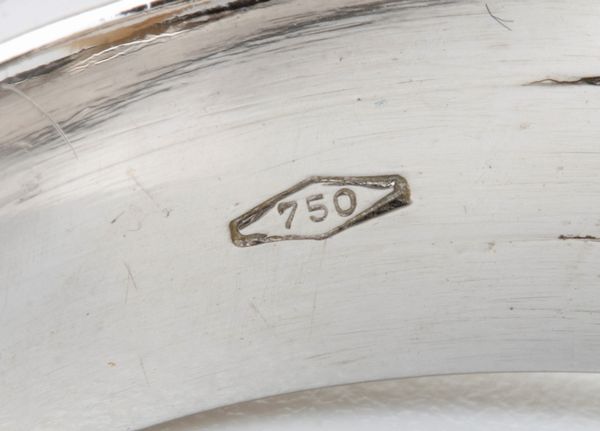 ASCIONE: anello in oro con rubini, diamanti e perla  - Asta Gioielli, orologi, argenti e penne - Associazione Nazionale - Case d'Asta italiane