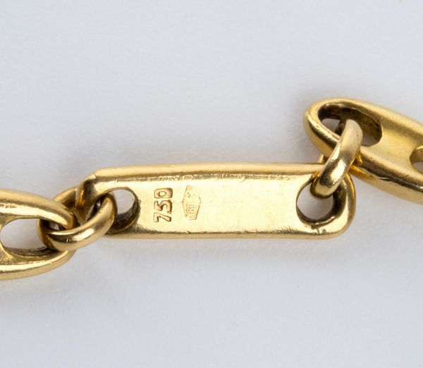 POMELLATO: lungo girocollo a maglia marinara in oro  - Asta Gioielli, orologi, argenti e penne - Associazione Nazionale - Case d'Asta italiane