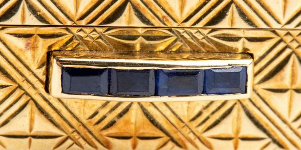 BULGARI: porta cipria in oro 18K, anni ' 40  - Asta Gioielli, orologi, argenti e penne - Associazione Nazionale - Case d'Asta italiane