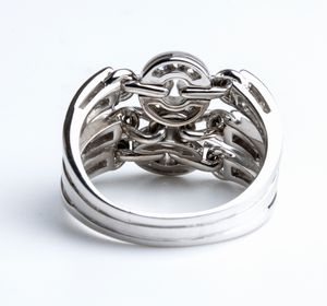 BULGARI, collezione Astrale: anello in oro e diamanti  - Asta Gioielli, orologi, argenti e penne - Associazione Nazionale - Case d'Asta italiane