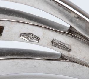 BULGARI, collezione Astrale: anello in oro e diamanti  - Asta Gioielli, orologi, argenti e penne - Associazione Nazionale - Case d'Asta italiane