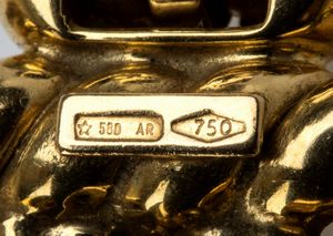 Bracciale in oro e cabochon di zaffiri  - Asta Gioielli, orologi, argenti e penne - Associazione Nazionale - Case d'Asta italiane
