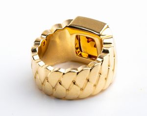 CARTIER: anello in oro con quarzo citrino  - Asta Gioielli, orologi, argenti e penne - Associazione Nazionale - Case d'Asta italiane