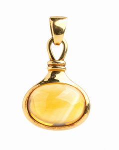 BULGARI: pendente in oro con quarzo citrino  - Asta Gioielli, orologi, argenti e penne - Associazione Nazionale - Case d'Asta italiane