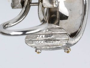 MARIO BUCCELLATI: bracciale a fascia rigida e paio di orecchini in oro e diamanti  - Asta Gioielli, orologi, argenti e penne - Associazione Nazionale - Case d'Asta italiane