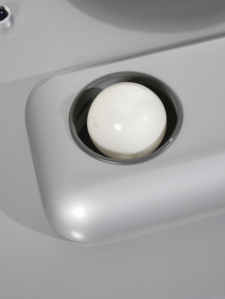 SOTTSASS ASSOCIATI (ETTORE SOTTSASS, ALDO CIBIC, MICHELE DE LUCCHI E ANITA BIANCHETTI) : Grande plafoniera  - Asta Asta 427 | DESIGN E ARTI DECORATIVE DEL NOVECENTO Tradizionale - Associazione Nazionale - Case d'Asta italiane