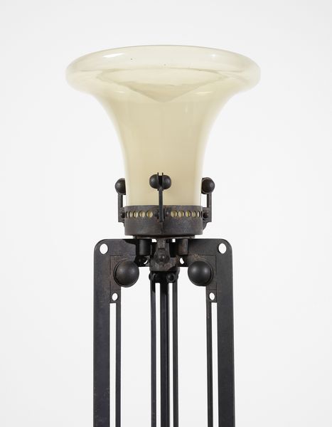 FALLANI ROBERTO  (n. 1937) : Tripode Lampada da terra-scultura  - Asta Asta 427 | DESIGN E ARTI DECORATIVE DEL NOVECENTO Tradizionale - Associazione Nazionale - Case d'Asta italiane