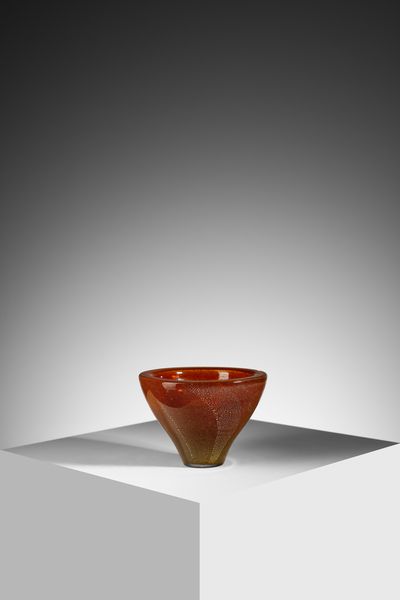 SCARPA CARLO (1906 - 1978) : Vaso della serie sommersi per Venini  - Asta Asta 427 | DESIGN E ARTI DECORATIVE DEL NOVECENTO Tradizionale - Associazione Nazionale - Case d'Asta italiane