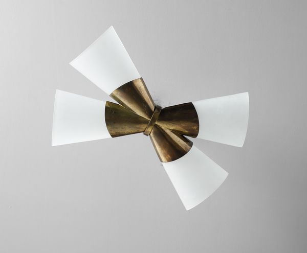 INGRAND MAX (1908 - 1969) : Lampada a sospensione per Fontana Arte  - Asta Asta 427 | DESIGN E ARTI DECORATIVE DEL NOVECENTO Tradizionale - Associazione Nazionale - Case d'Asta italiane