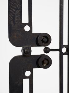 FALLANI ROBERTO  (n. 1937) : Tripode Lampada da terra-scultura  - Asta Asta 427 | DESIGN E ARTI DECORATIVE DEL NOVECENTO Tradizionale - Associazione Nazionale - Case d'Asta italiane