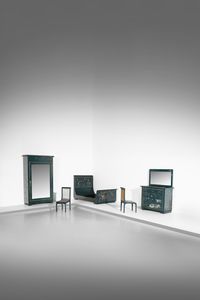 TRUCCO MANLIO (1884 - 1974) - Camera composta da armadio, due sedie, una cassettiera con specchio e un letto