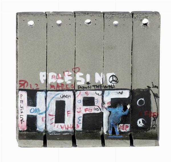 Banksy : The Walled Off Hotel. Hope... Five-part souvenir wall section.  - Asta Arte Antica, Moderna e Contemporanea [Parte II] - Associazione Nazionale - Case d'Asta italiane