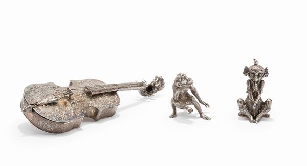 Tre oggetti  - Asta Argenti - Associazione Nazionale - Case d'Asta italiane