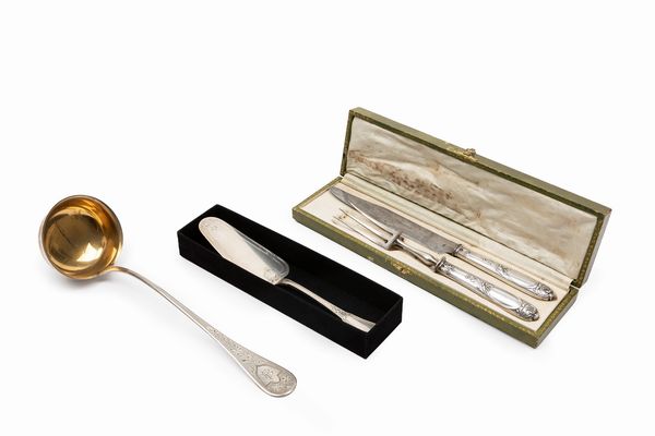 Quattro posate di servizio  - Asta Argenti - Associazione Nazionale - Case d'Asta italiane