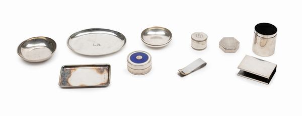 Dieci oggetti  - Asta Argenti - Associazione Nazionale - Case d'Asta italiane